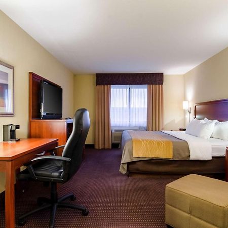Comfort Inn Colby Dış mekan fotoğraf