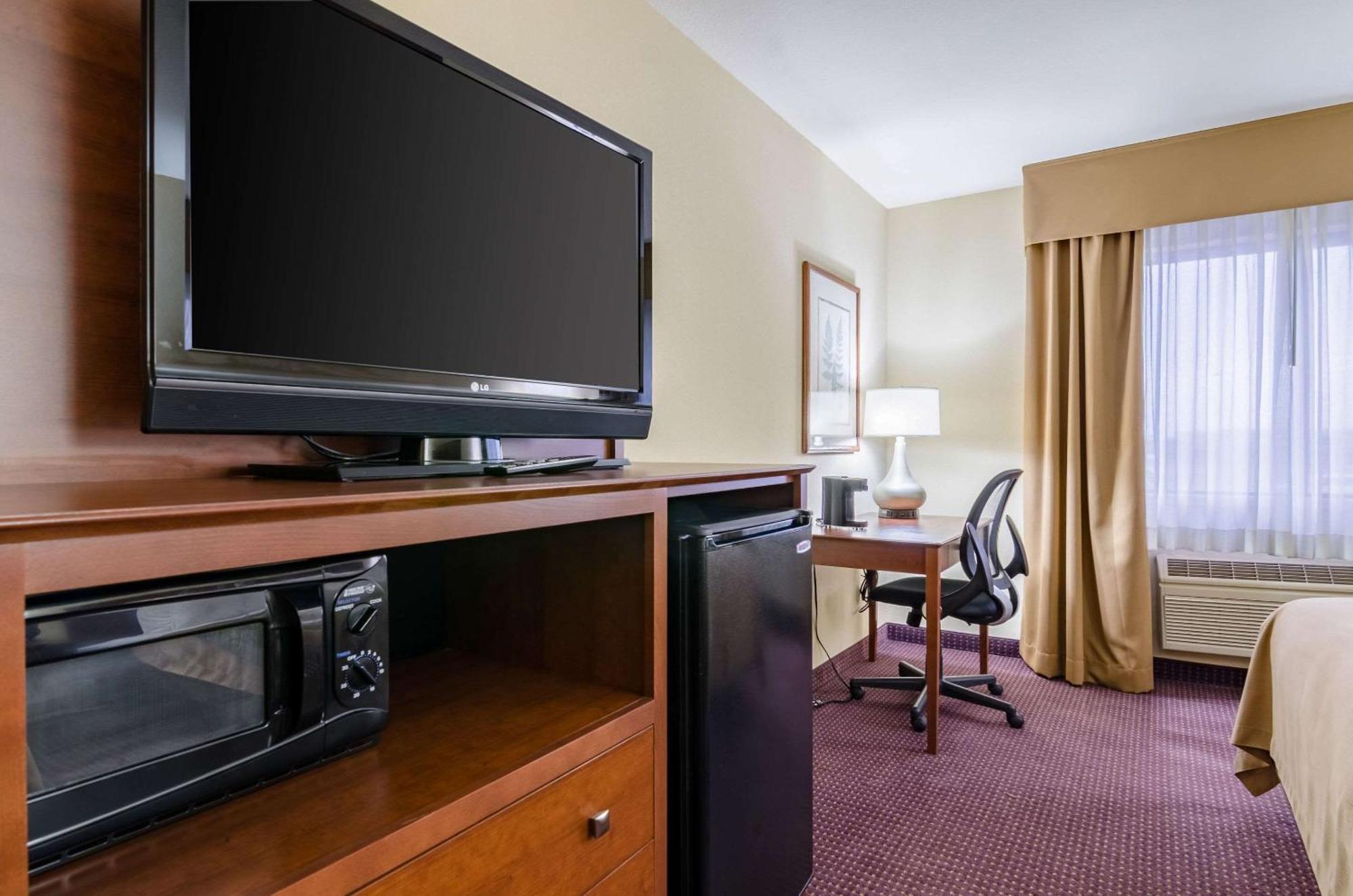 Comfort Inn Colby Dış mekan fotoğraf