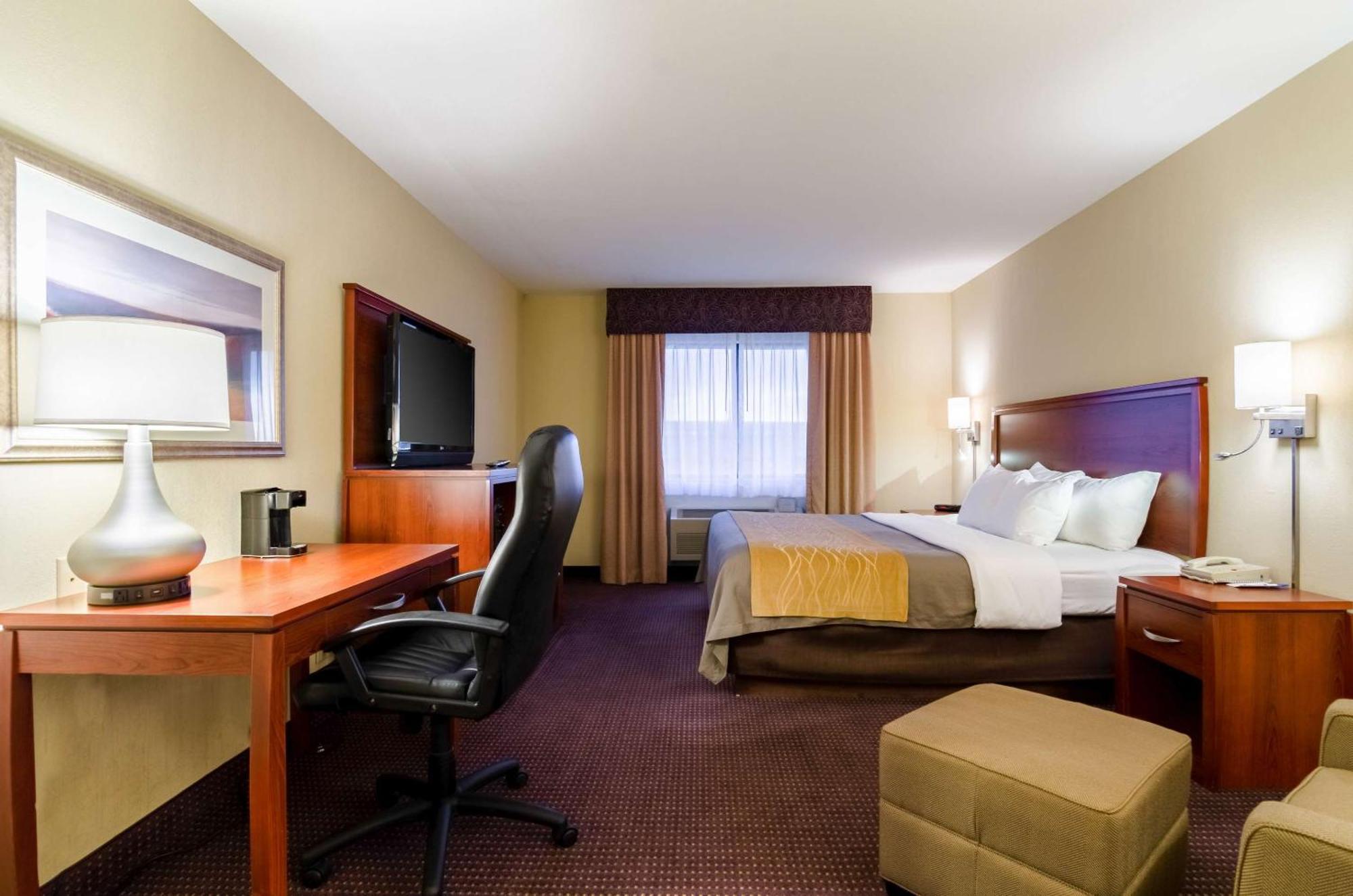 Comfort Inn Colby Dış mekan fotoğraf