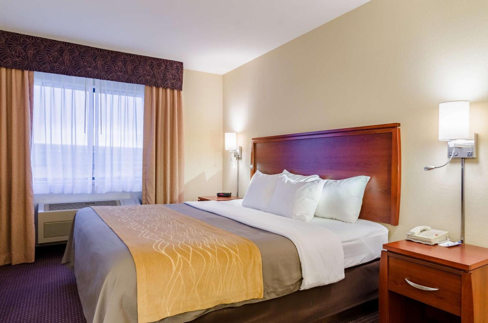 Comfort Inn Colby Dış mekan fotoğraf