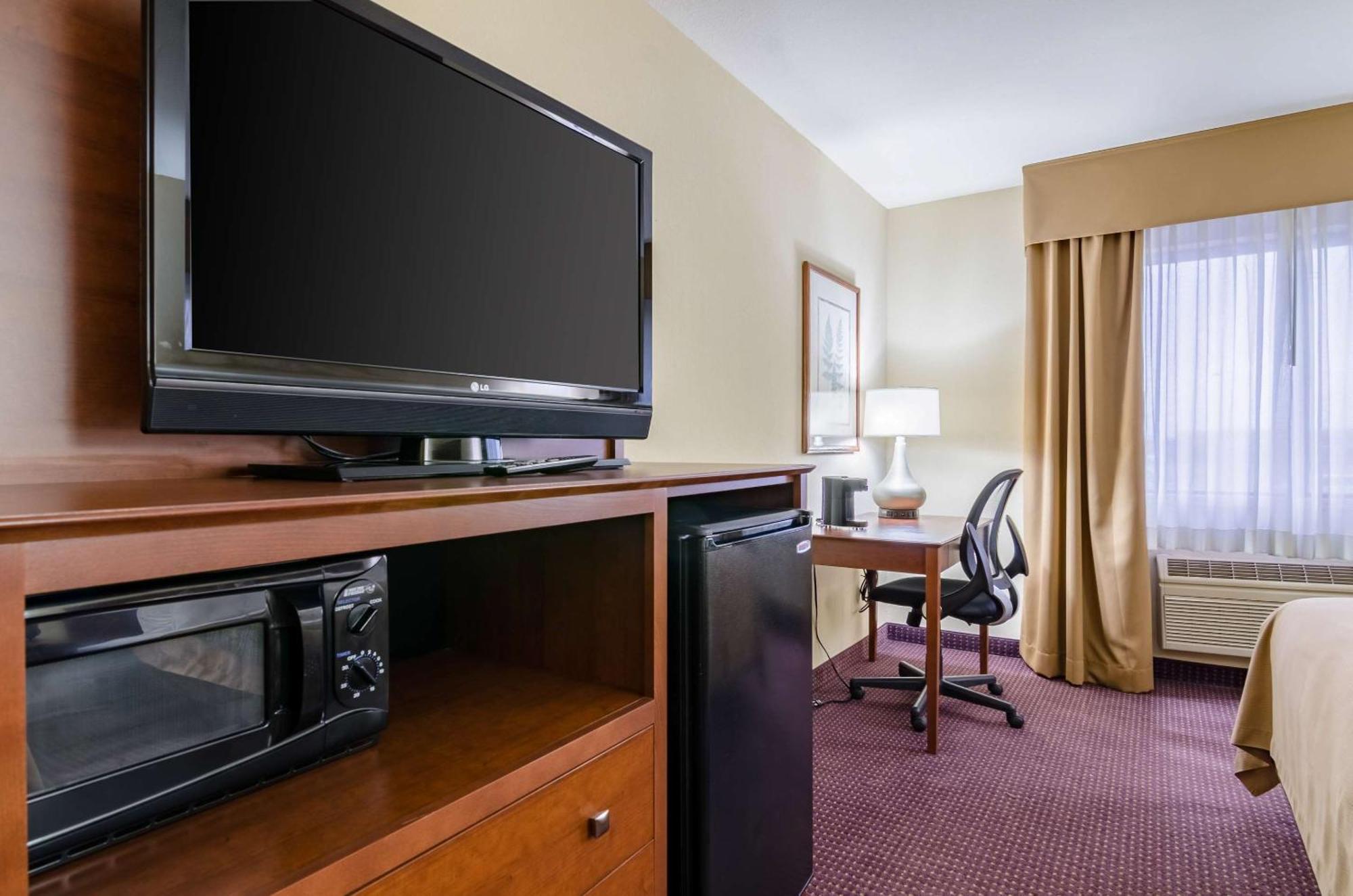 Comfort Inn Colby Dış mekan fotoğraf